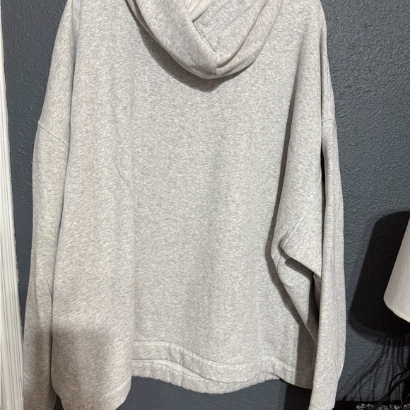 SKIMS Gray Hoodie Sweatshirt and Sweatpants - Picture 2 of 8